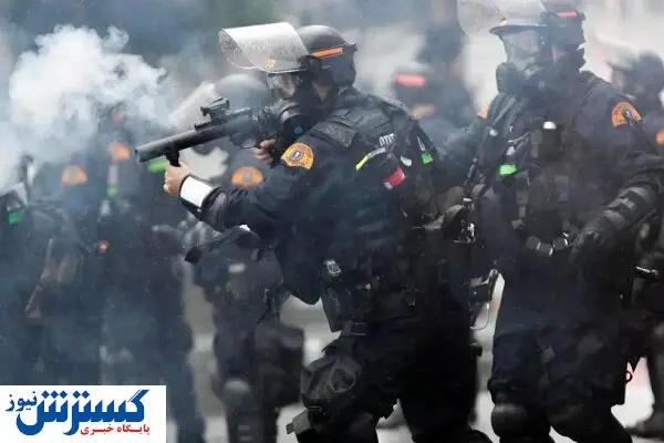 آمریکا همچنان در آتش/فیلم