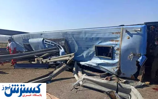 واژگونی مرگبار اتوبوس در جاده کاشان به قم