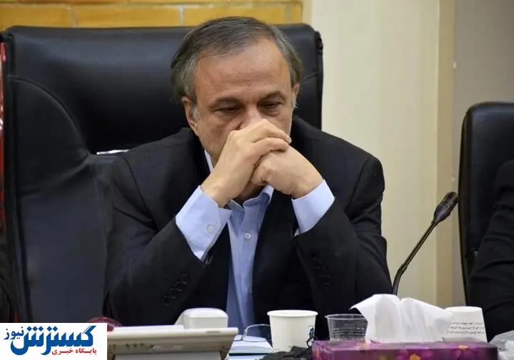 وزارت صمت با رانت و امضاهای طلایی مقابله می کند