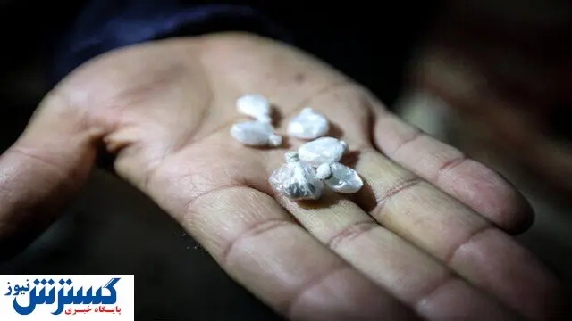 کشف هرویین از معده یک پدر و پسر