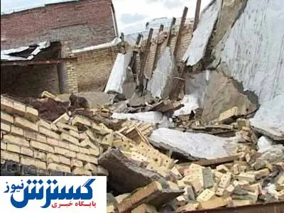 ریزش ساختمان در خیابان جمهوری