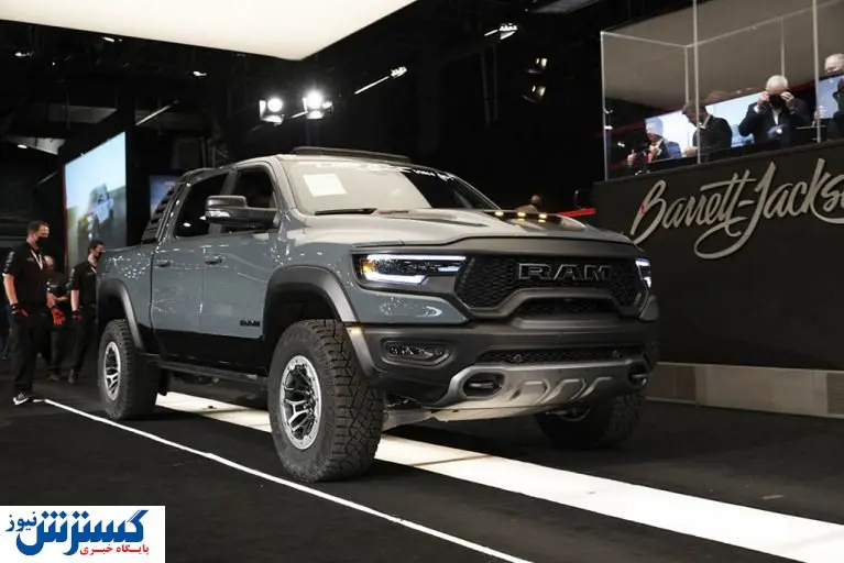 این وانت ۱۰ میلیارد تومان قیمت دارد! + عکس