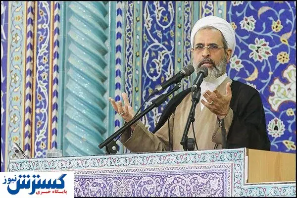 اظهارات جنجالی امام جمعه قم در رابطه با فضای مجازی