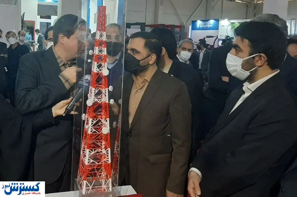 بازدید وزیر ارتباطات از نمایشگاه تله کام