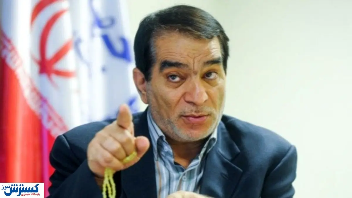 محدود شدن دسترسی احمدی‌نژاد به اطلاعات و اخبار