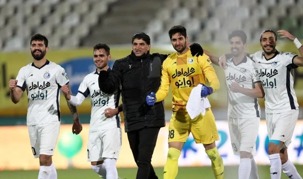 ترکیب رسمی استقلال اعلام شد / بازگشت ستاره محبوب فرهاد