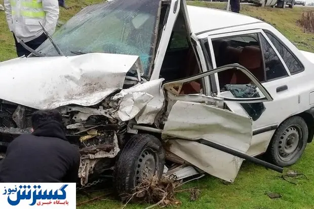 تصادف مرگبار پراید با تریلی + عکس