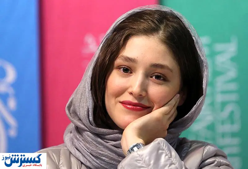 پشت غمگین فرشته حسینی و عکسی که از خانه اش منتشر کرد