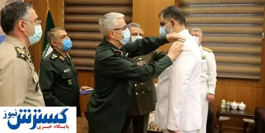 نصب درجه دریاداری فرمانده نیروی دریایی ارتش