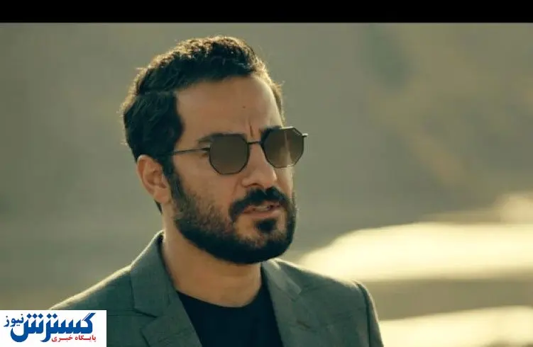 نوید محمدزاده در آغوش پدرزنش