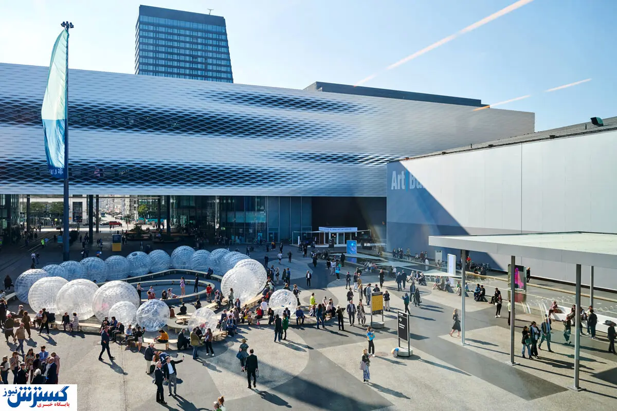 در بزرگ ترین نمایشگاه هنری جهان چه گذشت؟ + تصاویر