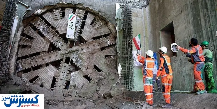 سقوط ۲ کارگر در کارگاه مترو دولت آباد