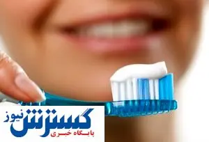 چرا باید روی زبان را مسواک زد؟