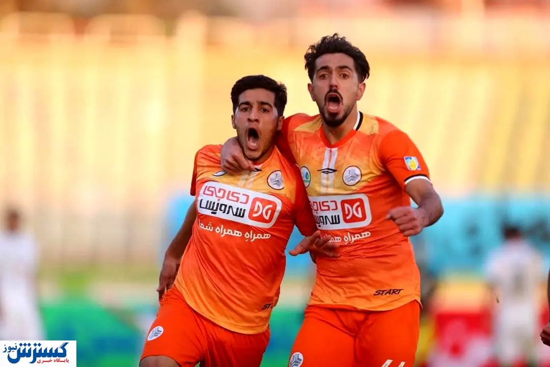 فرهاد چراغ سبز داد/ ستاره جوان به استقلال نزدیک شد