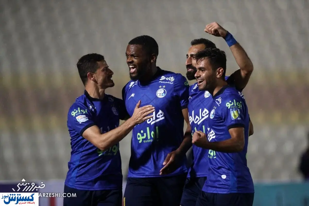 تساوی در شیراز/ کام استقلال در آخرین دقیقه ها تلخ شد