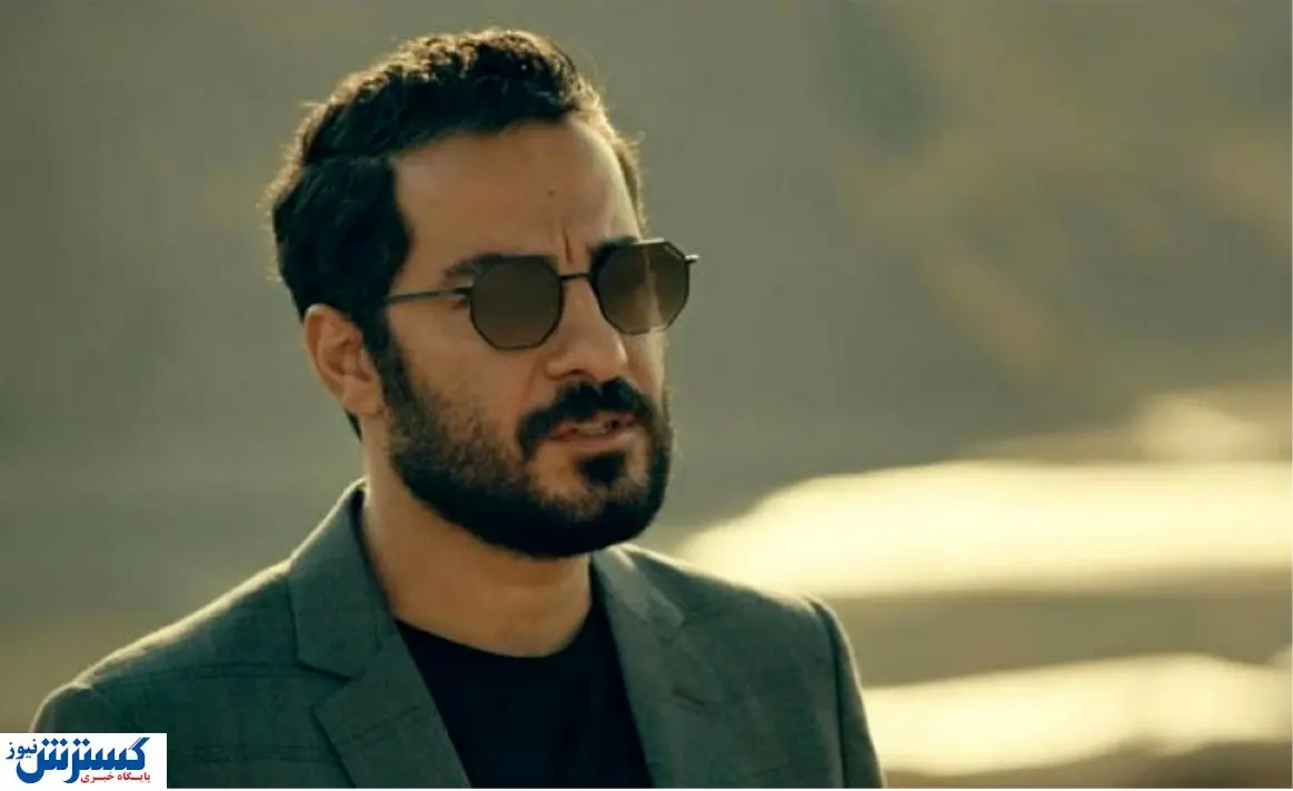 ژست متفاوت نوید محمدزاده