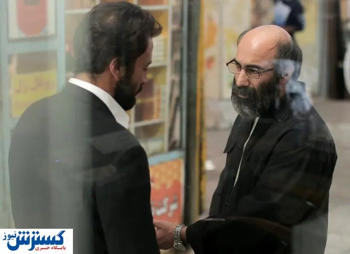 «قهرمان» مقابل آینه نقره ای ایستاد