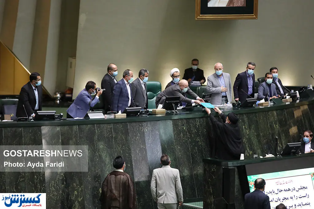 تصاویر/ بودجه امروز تقدیم مجلس شد