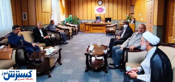 محتشمی پور: معادن از خام فروشی خودداری کنند