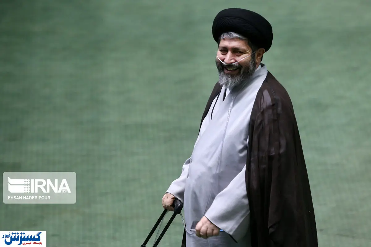 ژست های پرحاشیه نمایندگان مجلس در روز تصویب رتبه بندی معلمان+ عکس