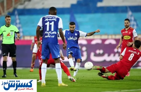 ارسلان در کنار دو استقلالی محبوب