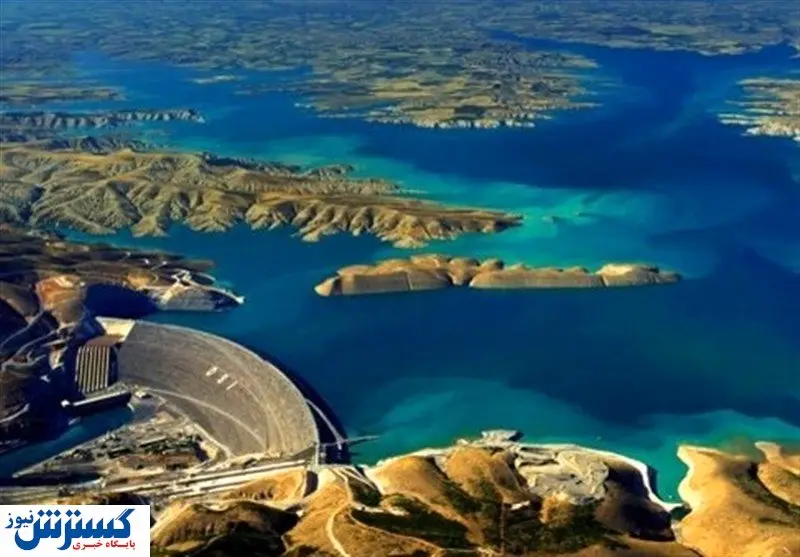 ترک‌ خوردن یک سد در پی زلزله شدید