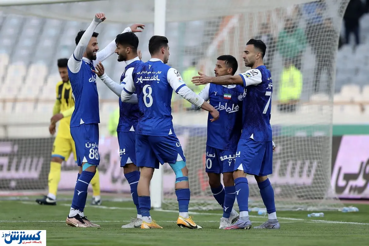 بمب خارجی استقلال خنثی شد؟