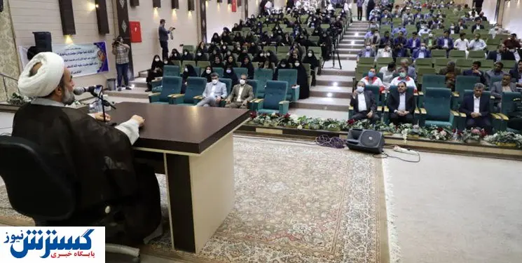 رسیدگی به مطالبات معلمان باید در اولویت باشد