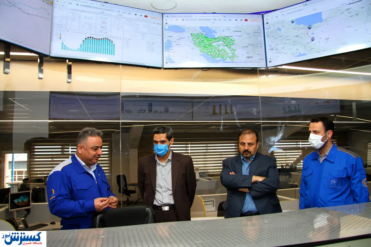 بازدید معاون وزیر صمت از مرکز پاسخ‌گویی هوشمند ایران‌خودرو