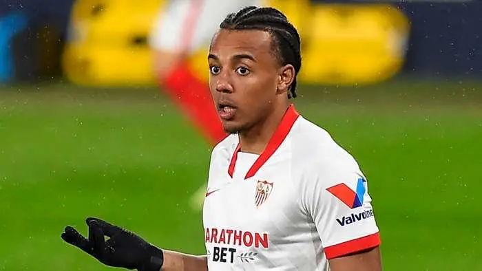 مدافع جذاب نقل و انتقالات در سبد خرید آبیها