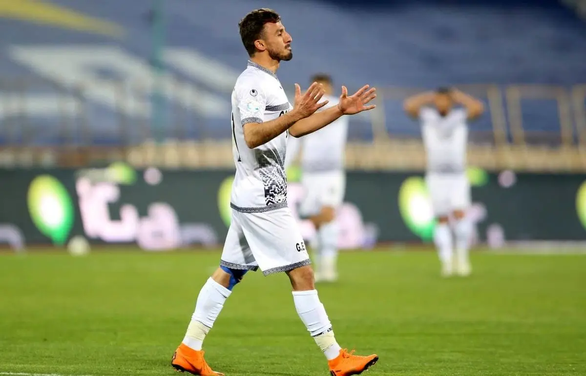 بمب پرسپولیس فردا منفجر میشود