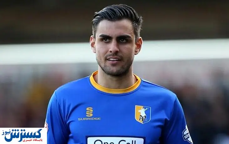 بازیکن دو رگه پیشنهاد استقلال را رد کرد