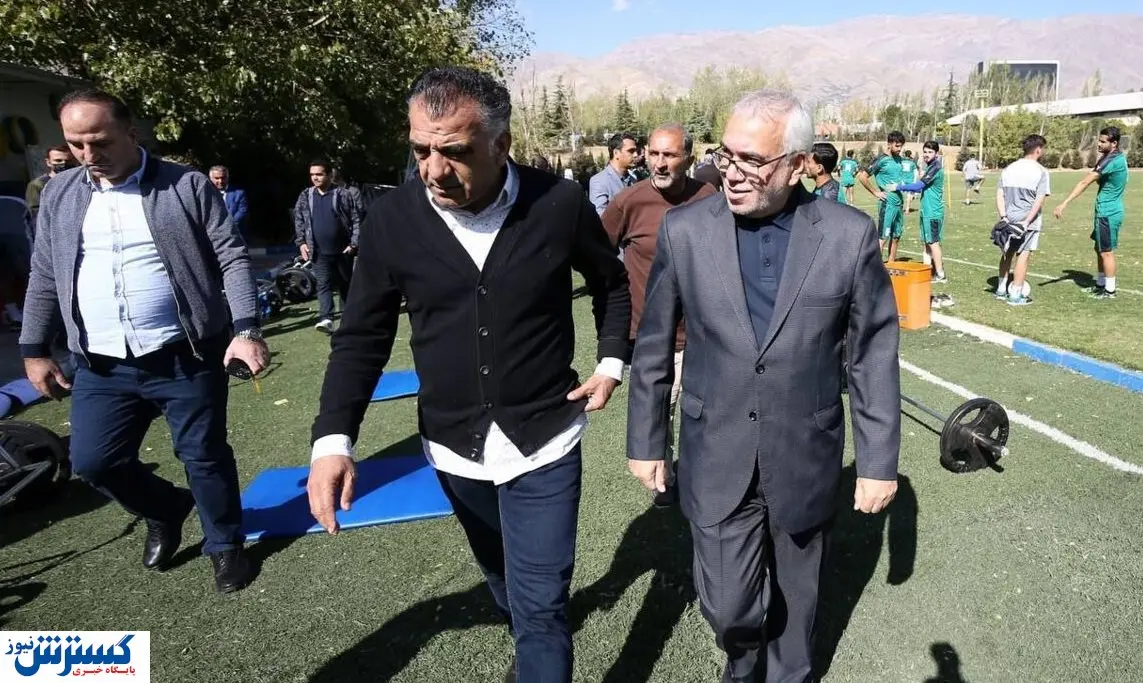 فتح الله زاده چراغ اول را روشن کرد