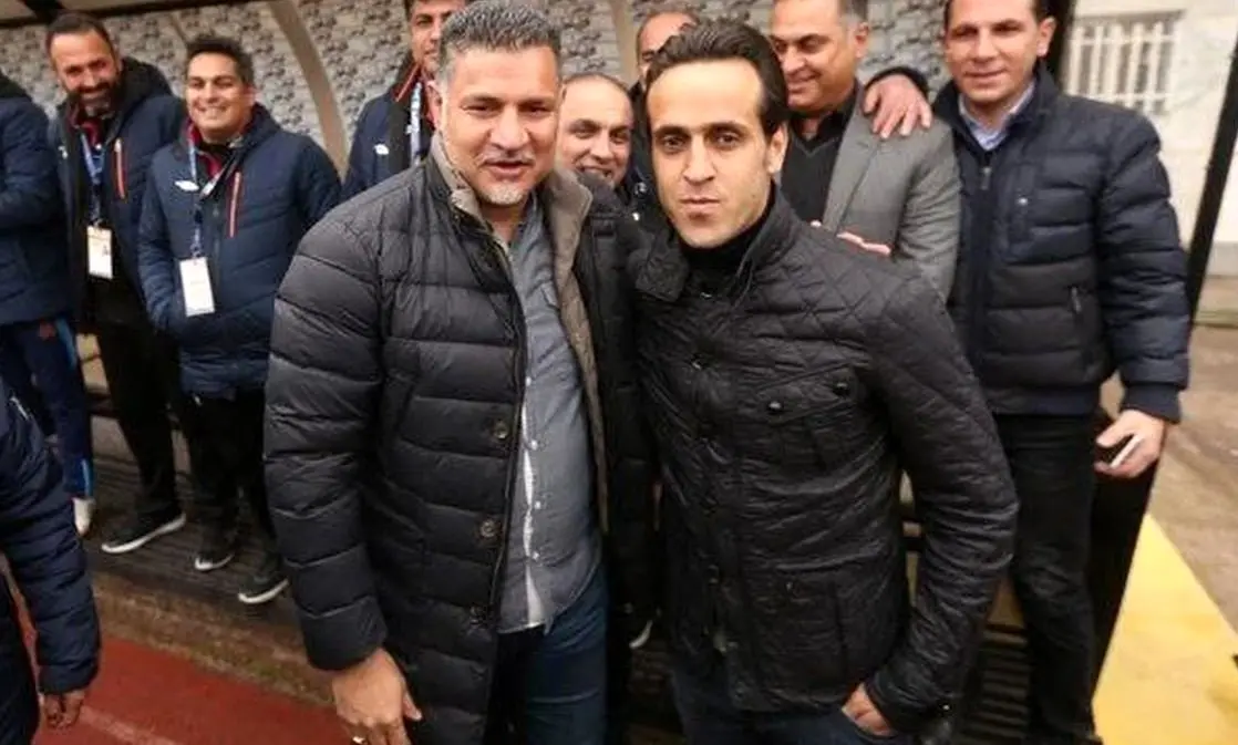 جنجال تازه در میدان ولیعصر / رستم و سهراب جای اسطوره های فوتبالی را گرفتند!