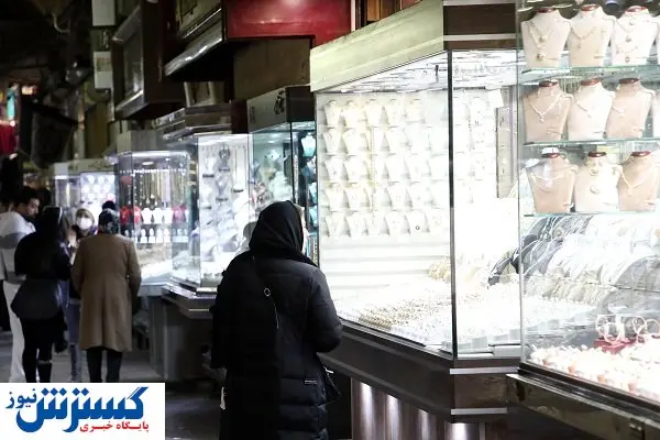 کریمخان؛ پرزرقوبرق اما بیمشتری