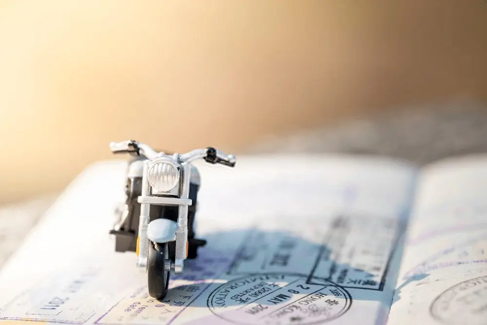 قیمت بیمه بدنه موتورسیکلت سال۱۴۰۲+ جدول