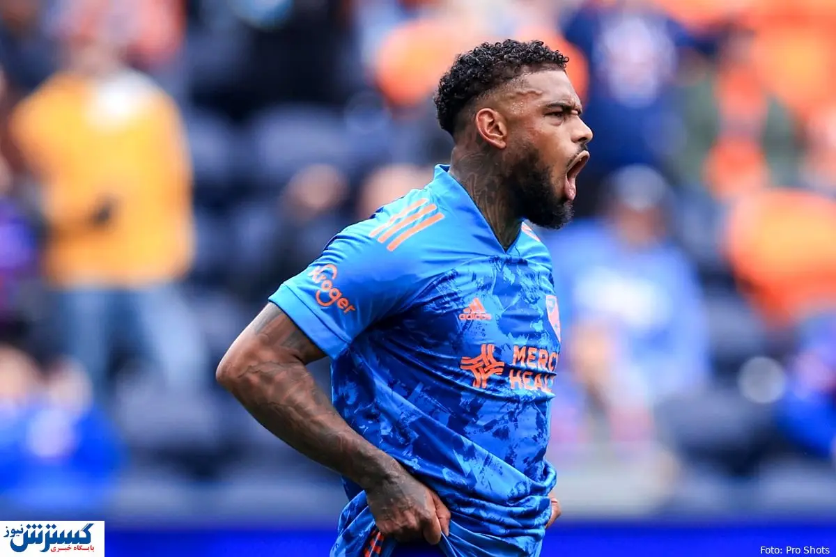 چشمک شاه ماهی به پرسپولیس