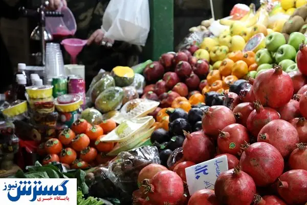بازار خواب و دلالان بیدار /  عرضه ۴۰ هزار تن میوه تنظیم‌بازاری شب عید