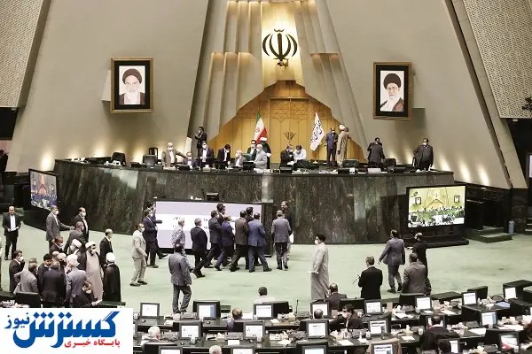 بیبرنامگی، مجلس را به سمت حاشیهها سوق داد