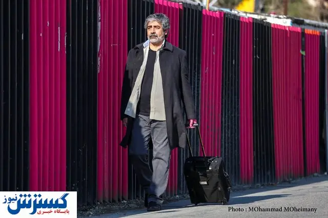 پرنده خوش صدا پر کشید / مراسم تشییع پیکر «حسین زمان» آغاز شد