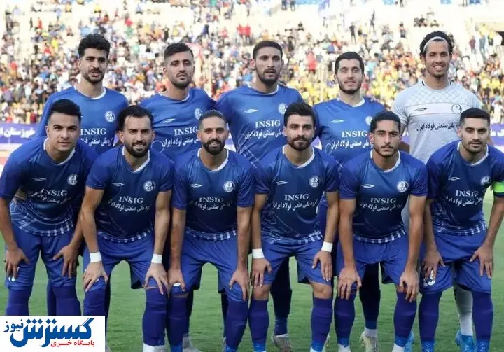 چشمک دروازه بان آبی ها به پرسپولیس