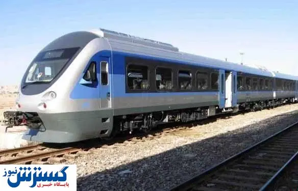 له شدن یک خودرو پس از تصادف با قطار+ فیلم