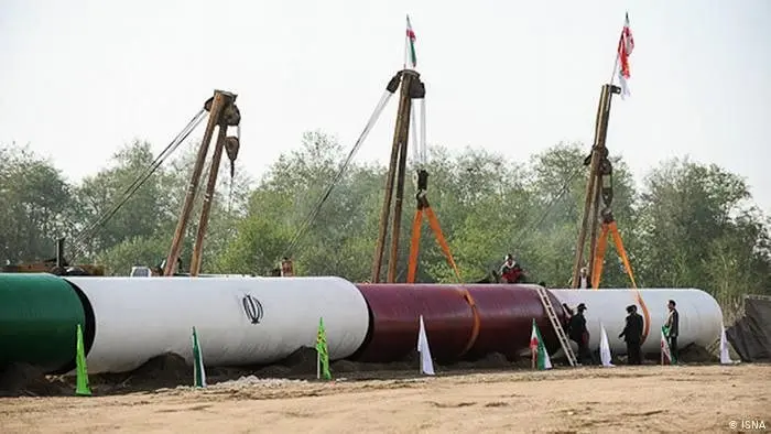 فاز نخست انتقال آب دریای عمان به شرق کشور، ۲۸۰ میلیون متر مکعب است/ برنامه شیرین سازی و انتقال آب ۶۰۰ میلیون متر مکعبی به اصفهان