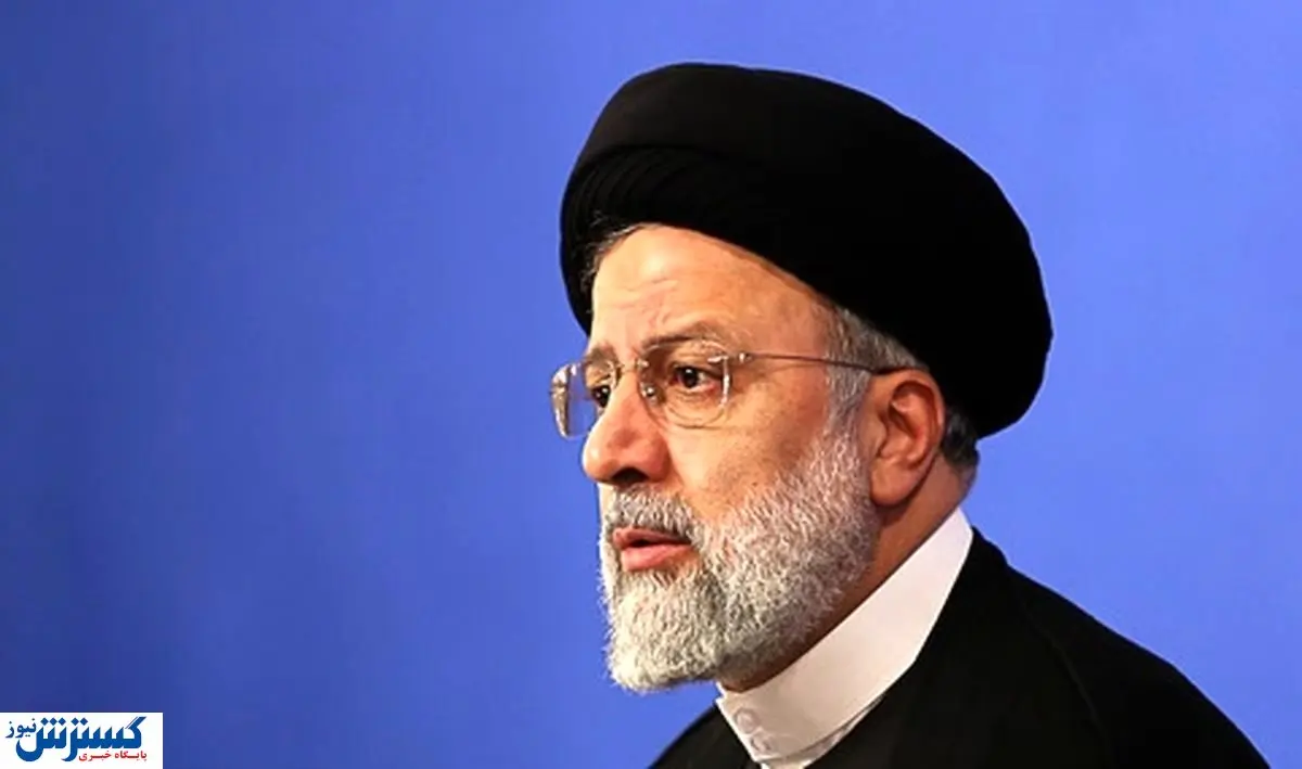 یک عکس عجیب از مراسمی با حضور رئیسی!+ عکس