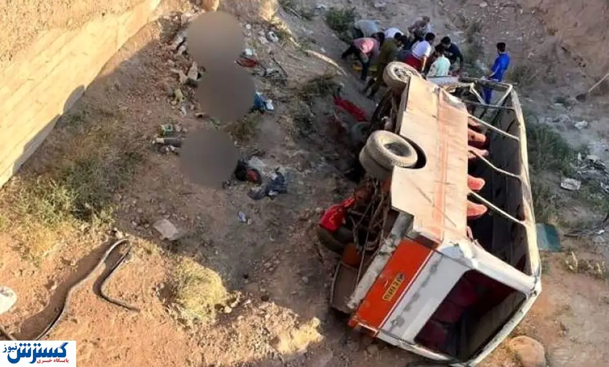 سقوط مینی بوس در دره ورزقان + عکس فوتی‌ها