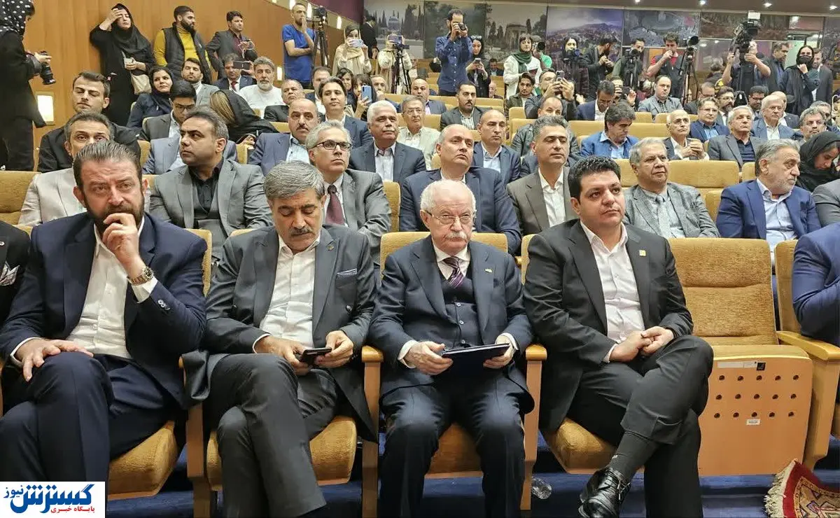 رونمایی از ۲ سند راهبردی برای «چرم و کفش» و «نساجی و پوشاک»