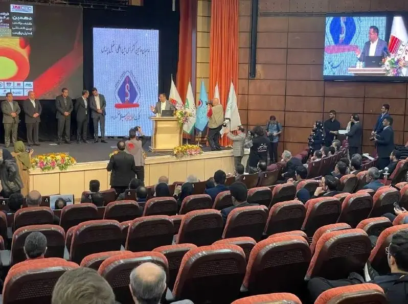 جایزه دهمین کنفرانس استیل پرایس به مدیرعامل فولاد غدیر نی‌ریز رسید