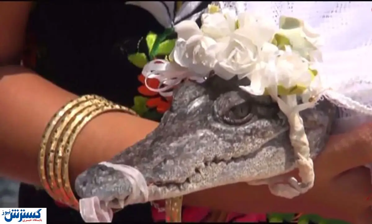 ازدواج های باورنکردنی / ماجرای زنی که عروسک به دنیا آورد