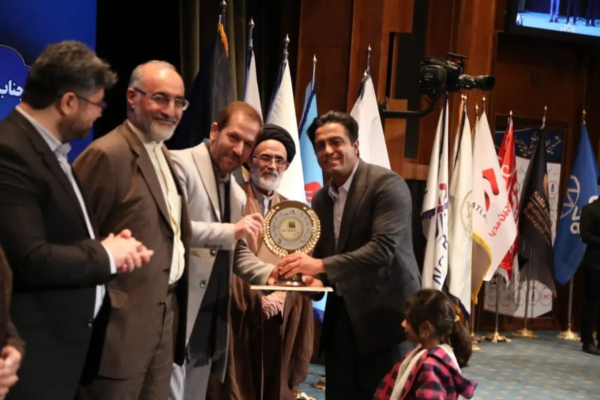 انتخاب مهندس محمود فرهادی نسب به عنوان مدیر برتر کشور