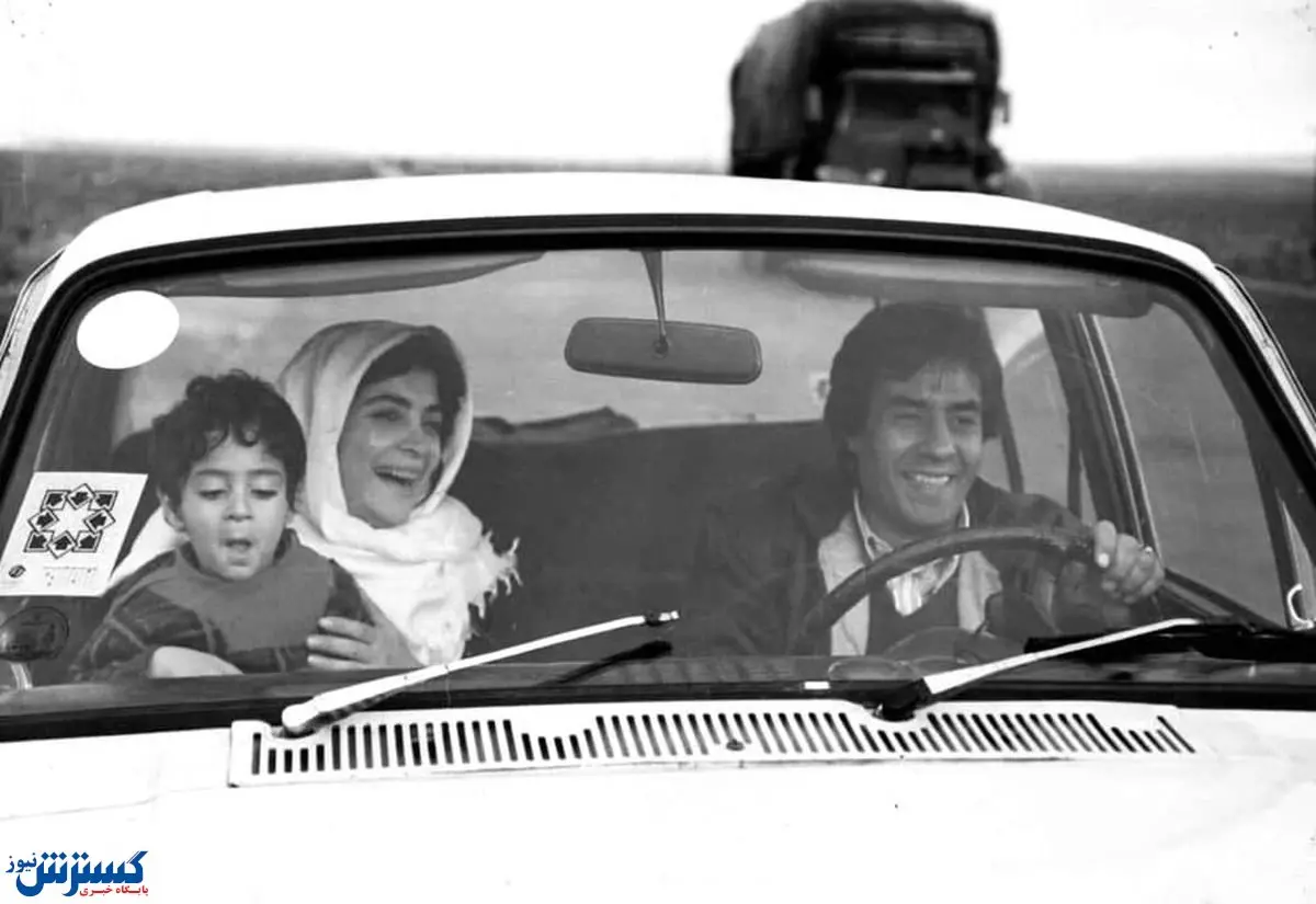 عکس زیرخاکی / بیتا فرهی سوار بر پیکان